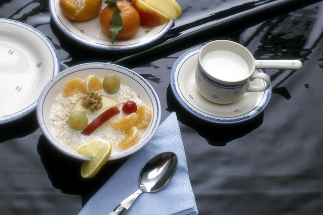 9. "木斯里"或者"瑞士什锦早餐"(bircher muesli)