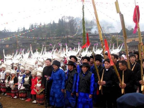 羌族人口最多的聚居县_阿坝羌族聚居区