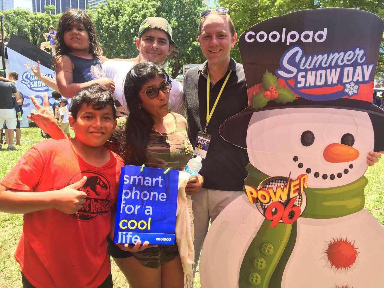 迈阿密市长点赞酷派公益活动:圆儿童一场冰雪