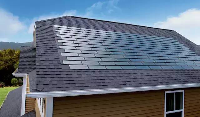 为了拯救太阳能生意,马斯克要推出新屋顶了