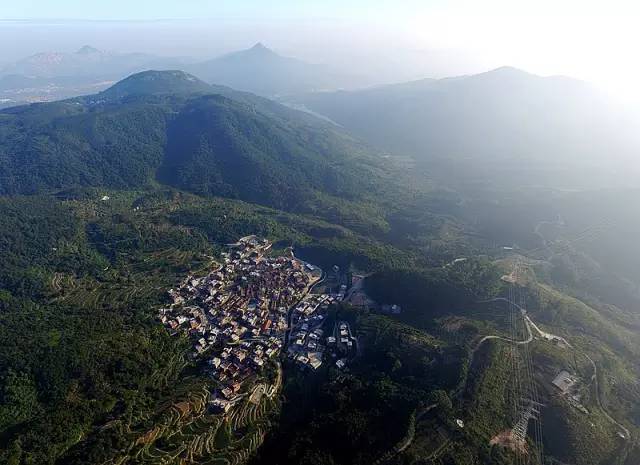 翻山越岭,遇见一片纯美