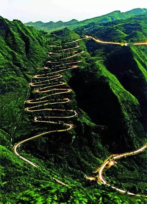 川藏线算什么,来看看贵州的这些惊险公路!