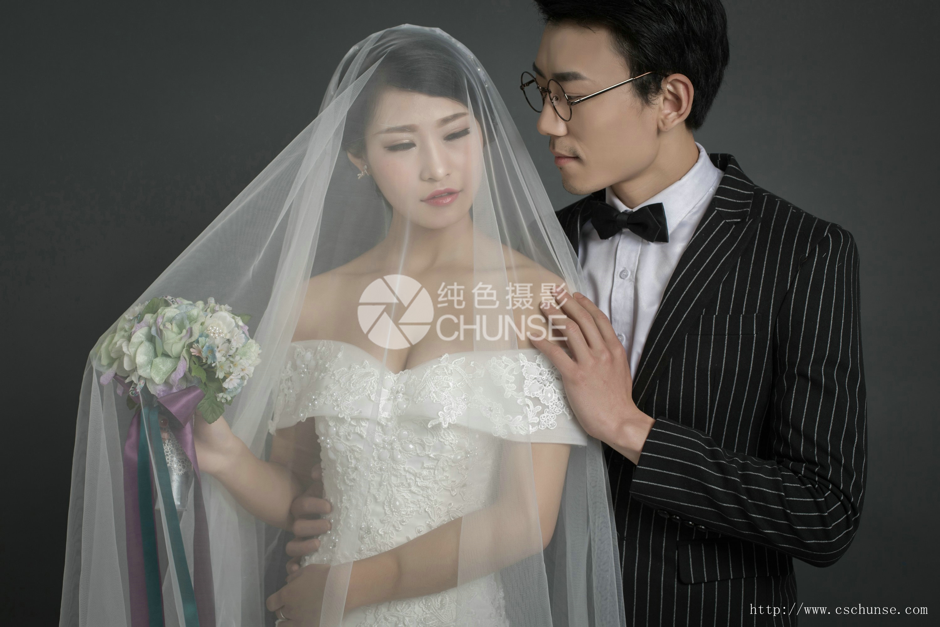 婚纱照衣服搭配_婚纱照的衣服怎么搭配(3)