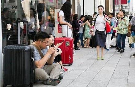 现在日本有多少人口_别国是如何摆脱十面 霾 伏的