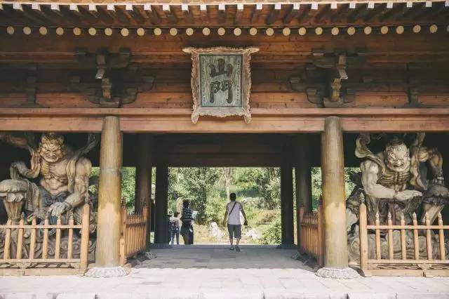 游客记 青龙寺