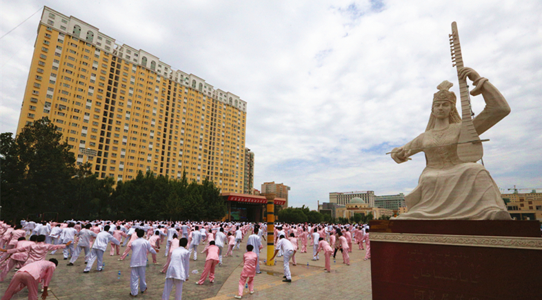 莎车县各民族人口_莎车县第一中学图片