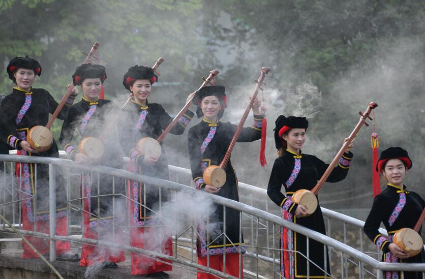 广西壮乡龙州有个美女村