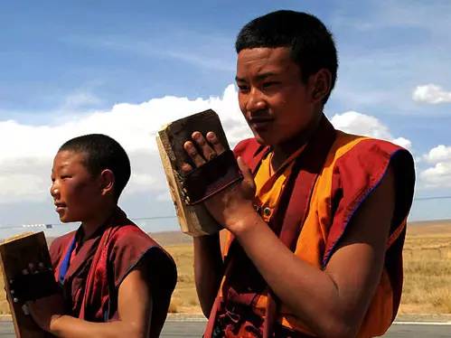 在西藏的某个瞬间总能影响到你,让你也有片刻