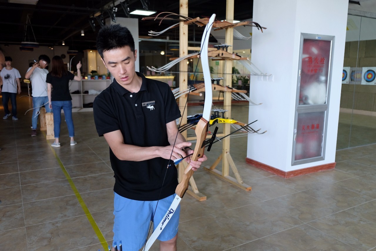 萧山首家大型射箭运动馆开业!免费体验酷炫城市猎人