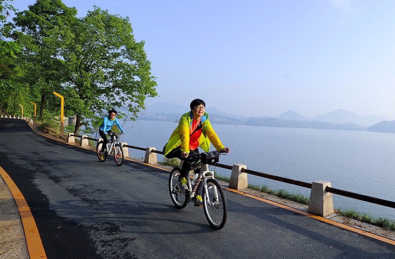 全长约10公里青山湖环湖绿道一期工程今年建成