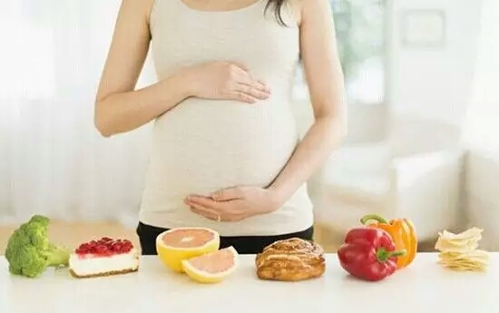 孕妈妈如何预防妊娠纹?