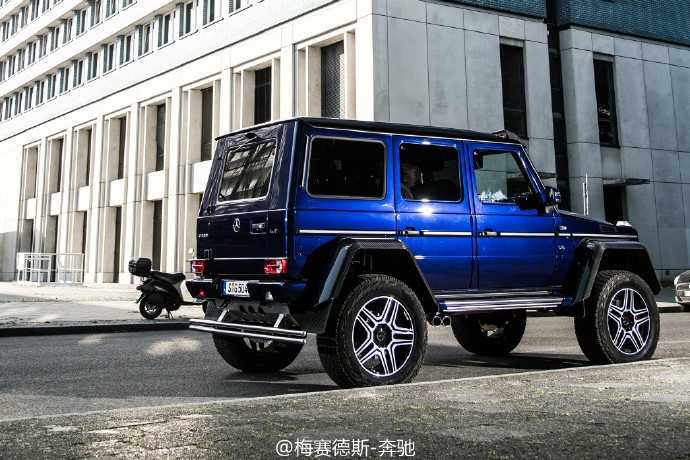 G500 4x4即将上市 北京奔驰4S店 新大图高清