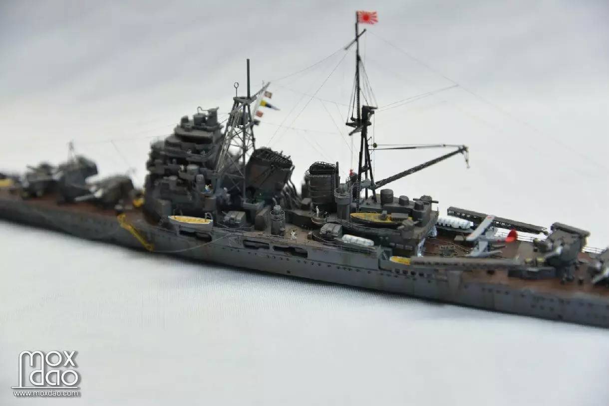 鸟海是旧日本帝国海军的重巡洋舰,高雄型3号舰.