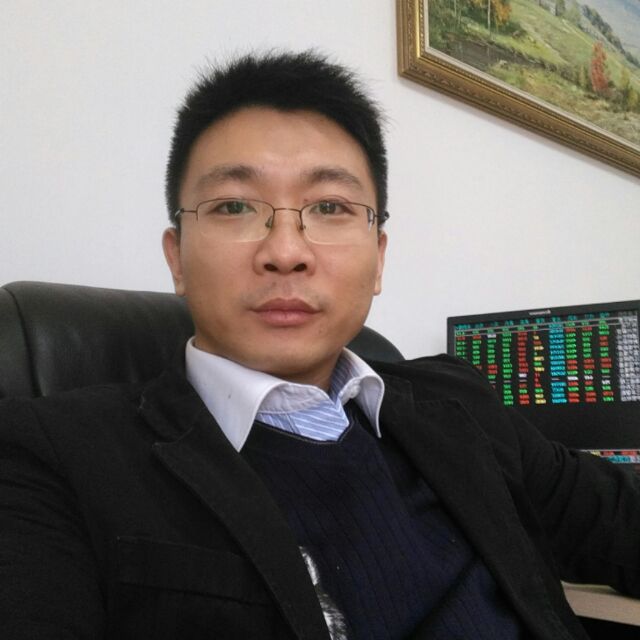 采访:中山金融界资深证券经纪人杨久春先生