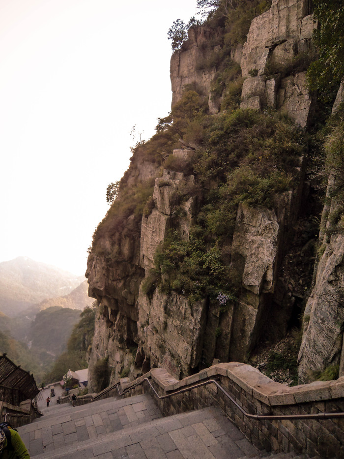 瞻仰泰山美，品读人生味