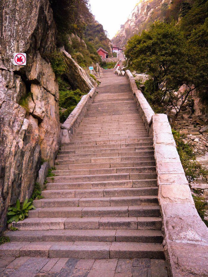 瞻仰泰山美，品读人生味