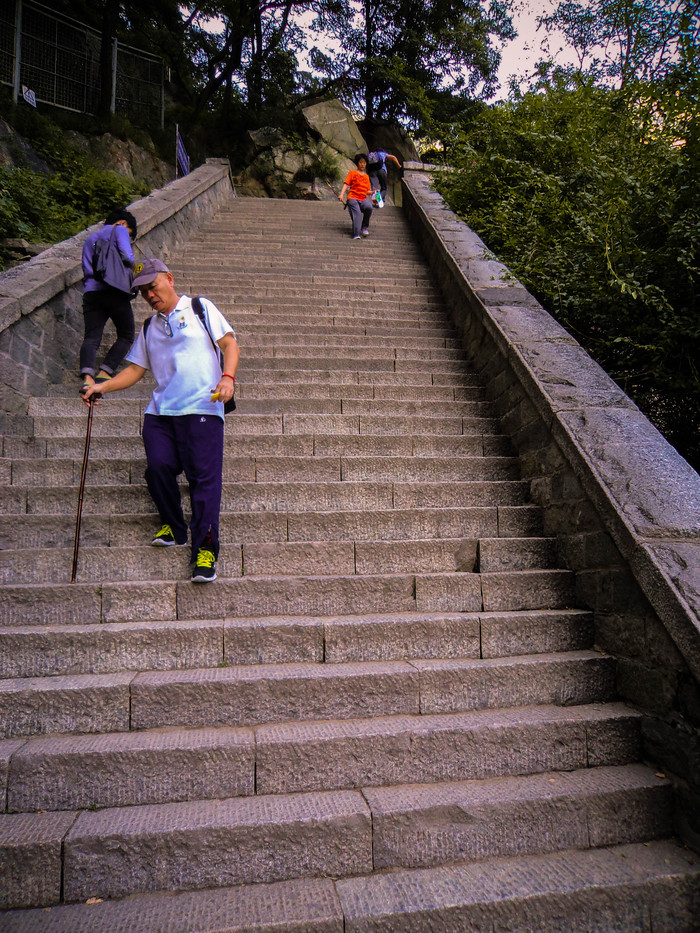 瞻仰泰山美，品读人生味