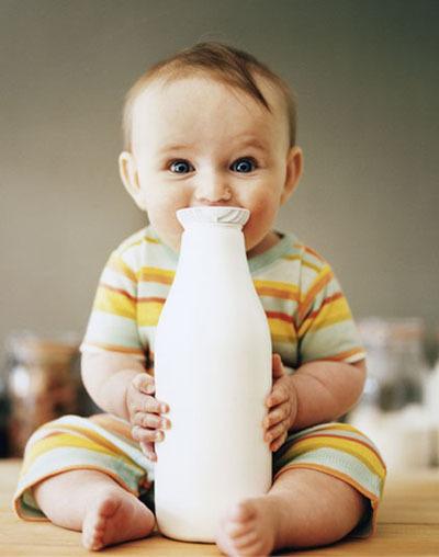 宝宝对牛奶过敏喝了2个月的羊奶后能喝牛奶吗