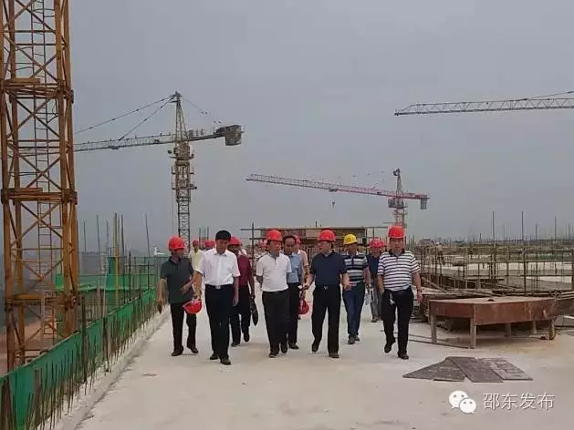 邵东国际商贸城一期主体工程10月8日封顶