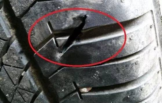 荆州三环 | 轮胎缝有小石子,一定要抠掉吗?