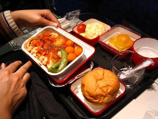 武汉飞机餐厅营业空姐告知你飞机餐的机密