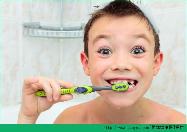 刷牙刷几分钟效果最好?刷牙一天刷几次最佳?