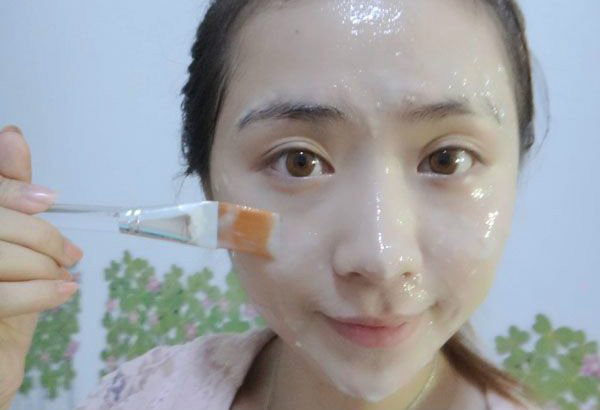30岁女人保养皮肤自制香蕉面膜抗衰老去皱