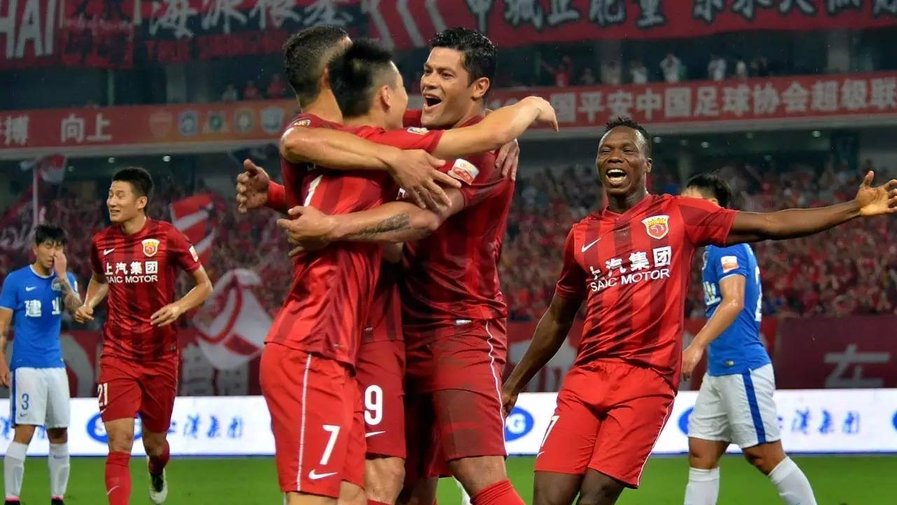中国足球23天5战韩国未胜一场,烧钱烧不尽恐