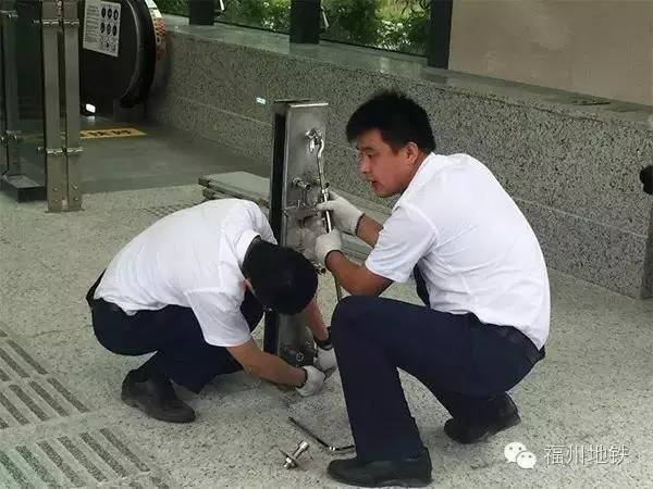 福州地铁自创防淹神器成功闯过两轮暴雨 还申