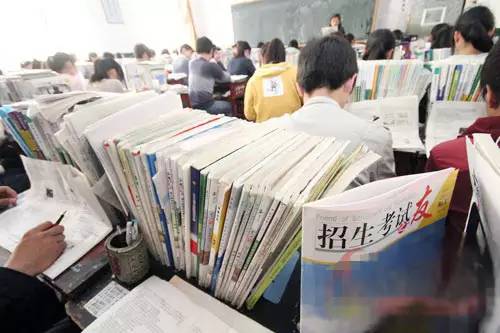 中学适龄人口_...2007年,全市高中阶段适龄人口毛入学率达到86%-投资办学(3)