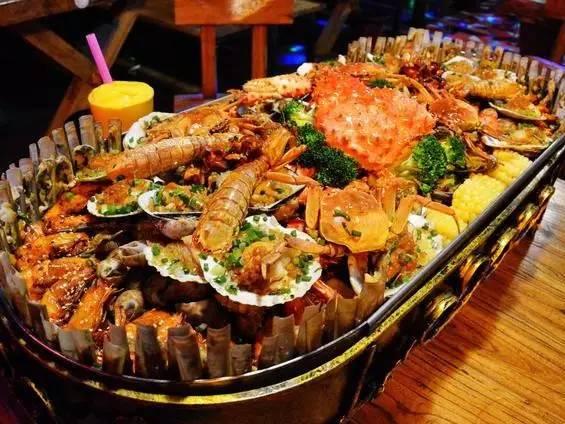开海啦:忘掉青岛大虾,看下青岛的海鲜盛宴!