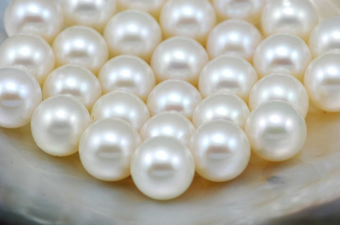 珍珠的概述和历史,珍珠的种类及著名的珍珠!
