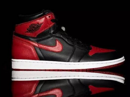 NBA禁用的球鞋——Air Jordan 1，永远的经典!_手机搜狐网