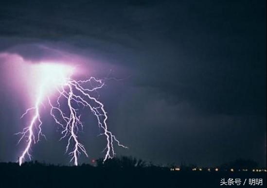 人工降雨的原理视频_\