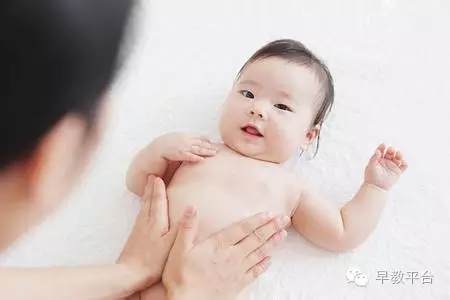 婴儿肚子胀气怎么办吃什么