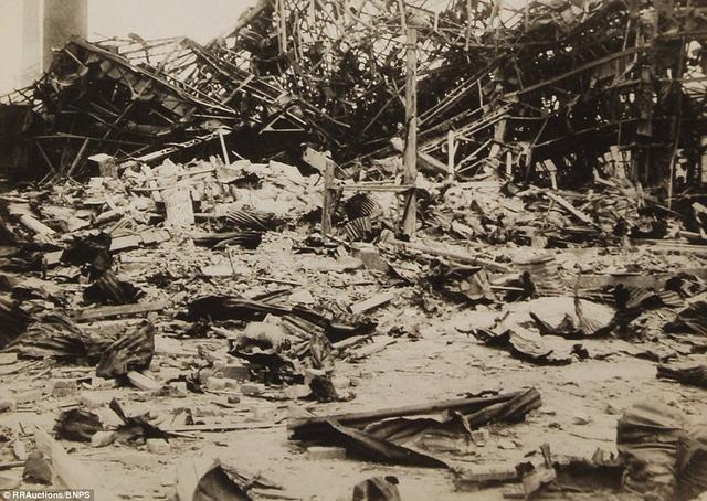 尘封70年的照片,揭示二战长崎核爆炸后惨状