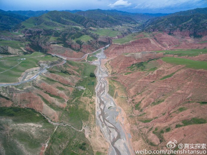 航拍黄河(三)青海同德支流峡谷丹霞