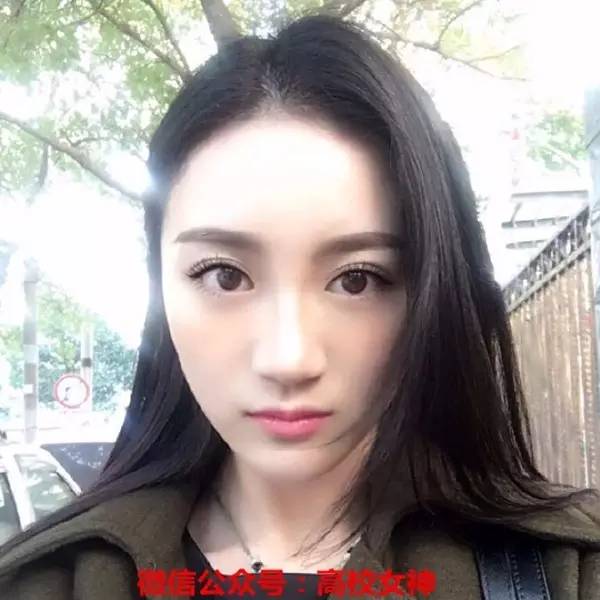 上戏女生万穗,被王思聪看中,灰姑娘变女神!