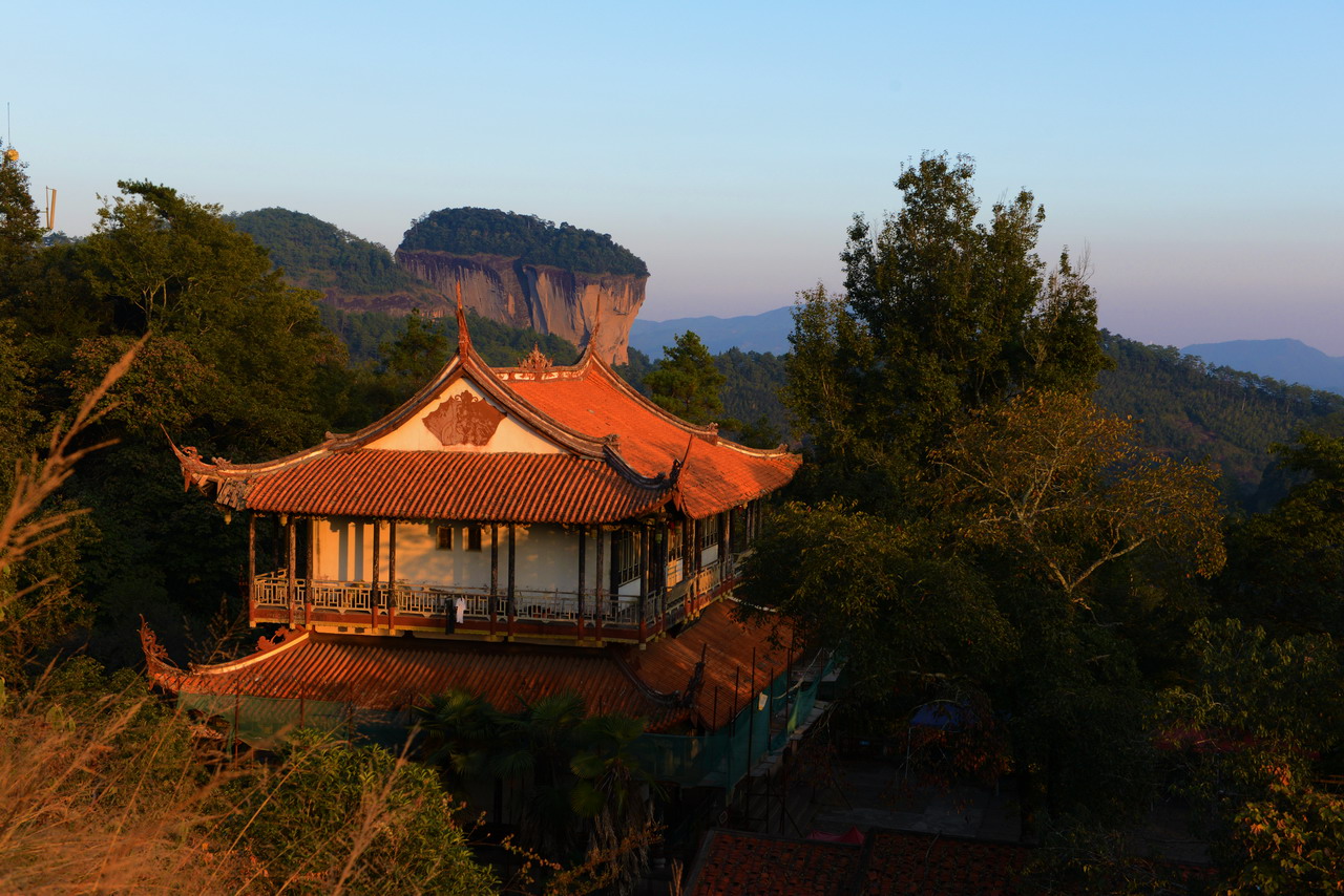 登武夷山天游峰