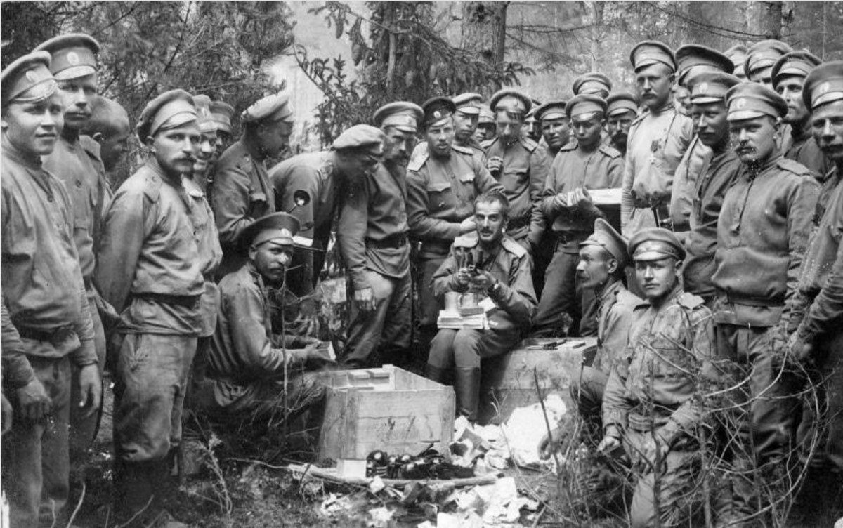 1915年一战中的沙皇俄国步兵团,看这样子输的不冤