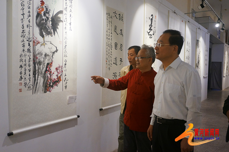 山西省地方志办公室举行郭诚文书法作品展