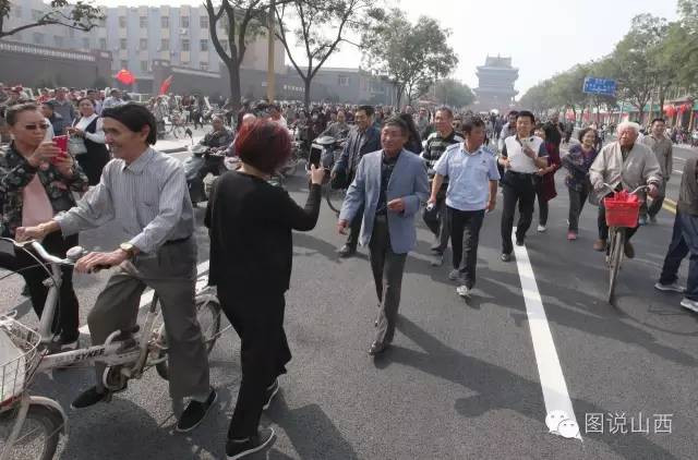 头条|临汾鼓楼南北街开通 宿青平当街被