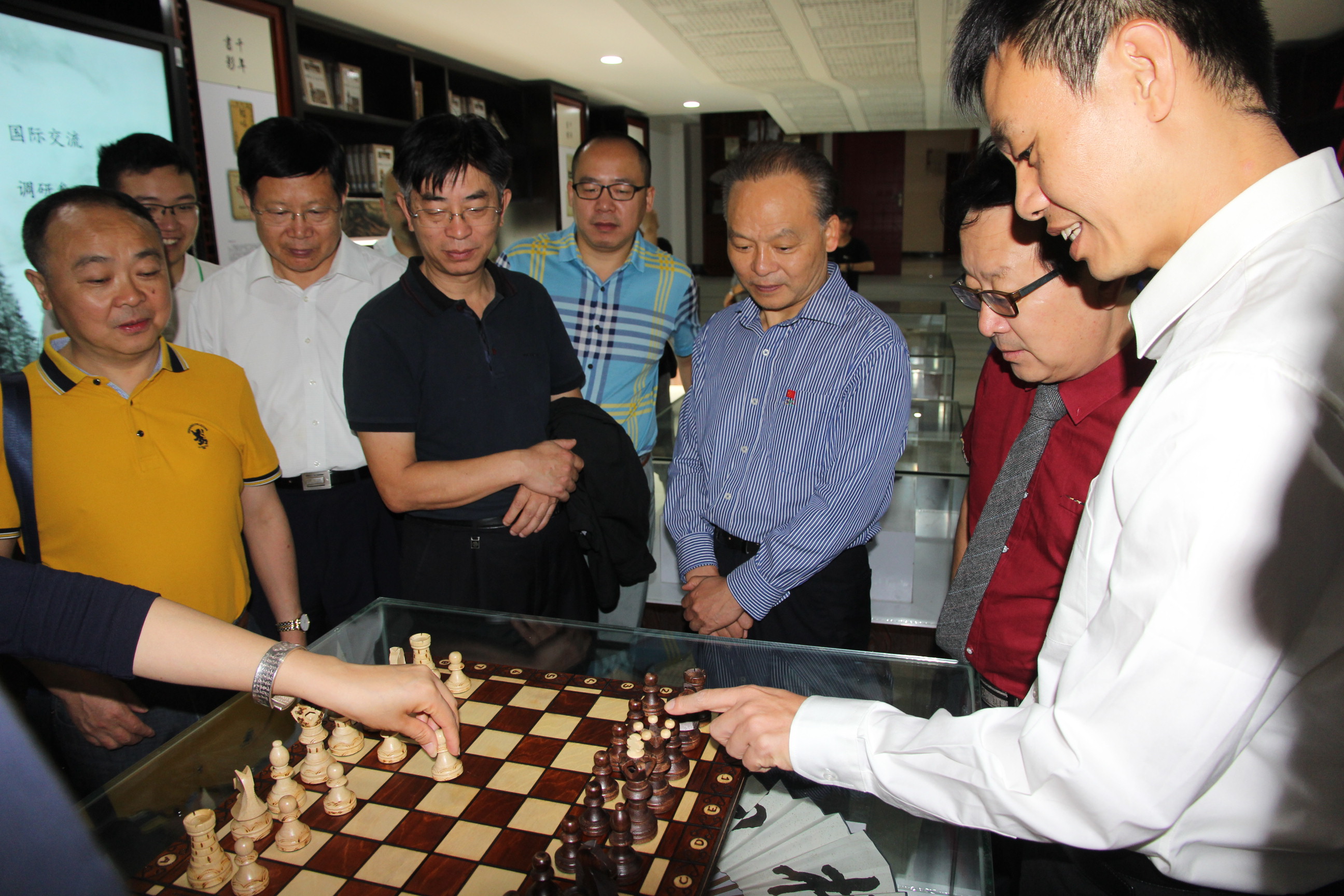 象棋资讯嘉年华党斐分享象棋人生信条林关浩忙并快乐着