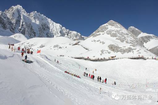 谈球吧体育国内7大滑雪胜地(图3)