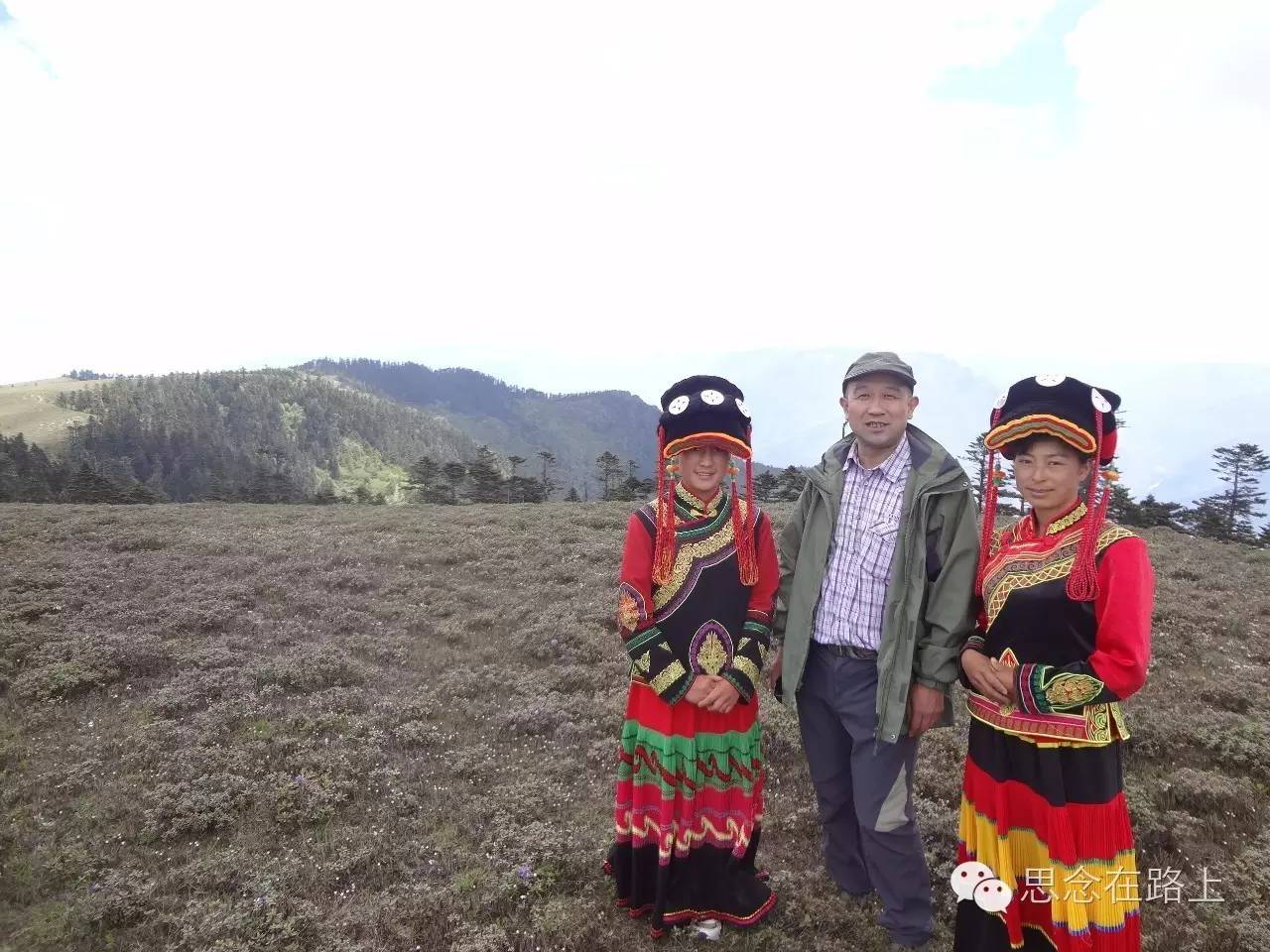 弥勒居住人口_弥勒菩萨图片