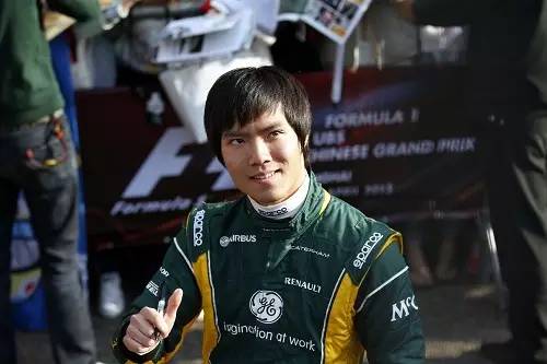 2013年,马青骅曾短暂加盟f1卡特汉姆车队出任预备车手