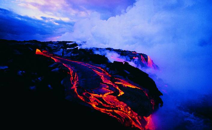 滚烫的岩浆,炙热的火焰,探秘全球10大火山探险地!