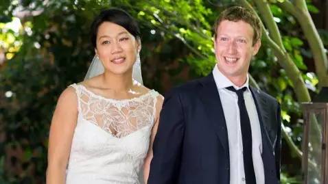扎克伯格回应中国网友：为啥娶了个“丑女”，还捐献450亿美元