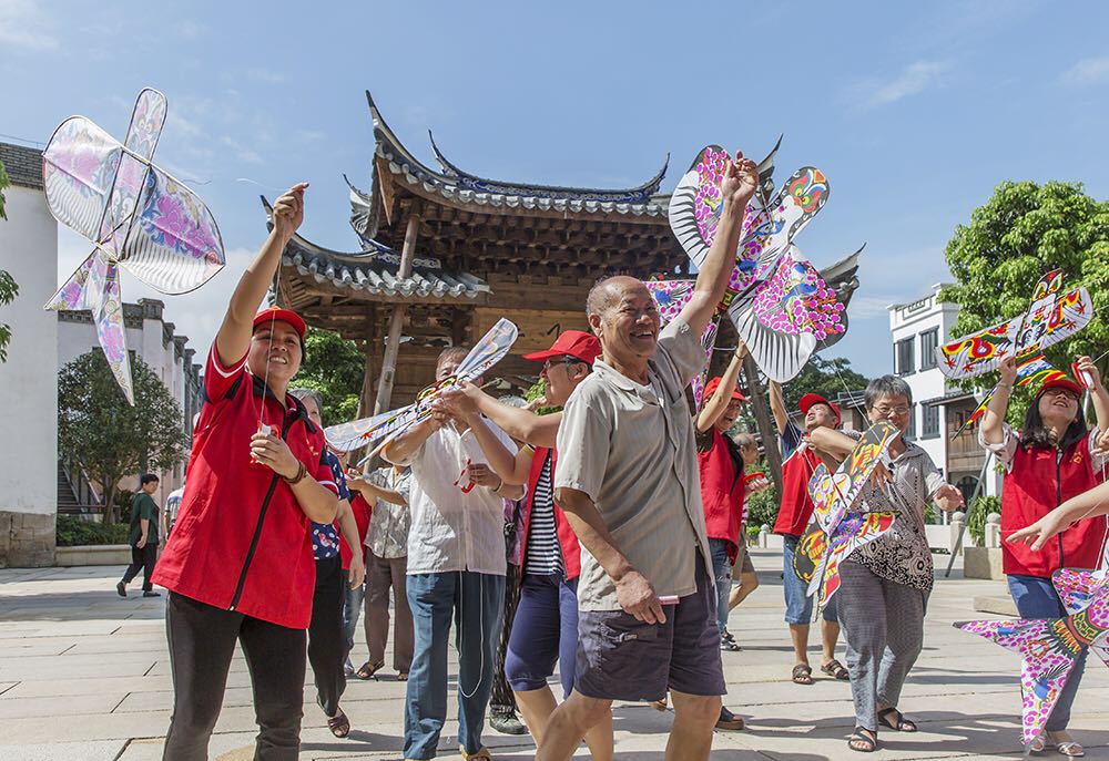 10月8日上午,福州市2016年"我们的节日·重阳节"台江区主场活动在台江