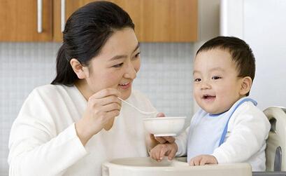 米汤真的有利于宝宝发育发育吗?看看专家怎么
